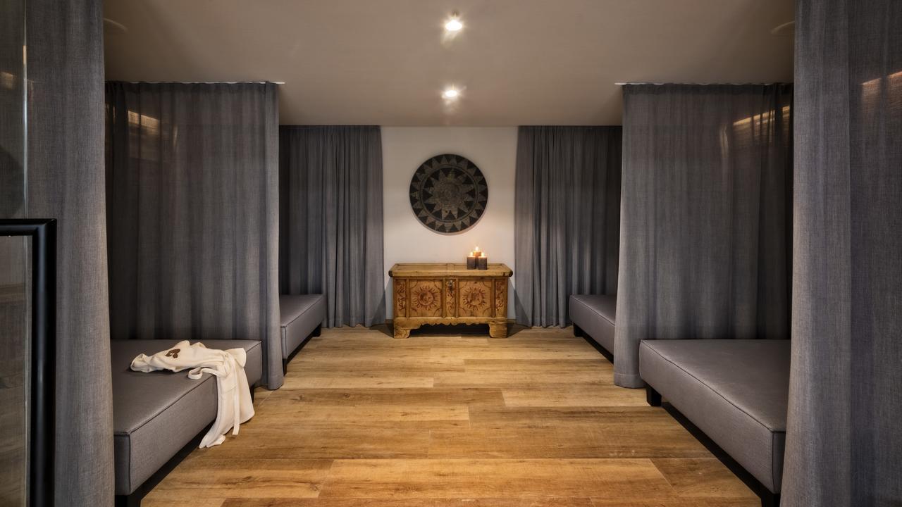 Hotel Ander Brunico Bagian luar foto